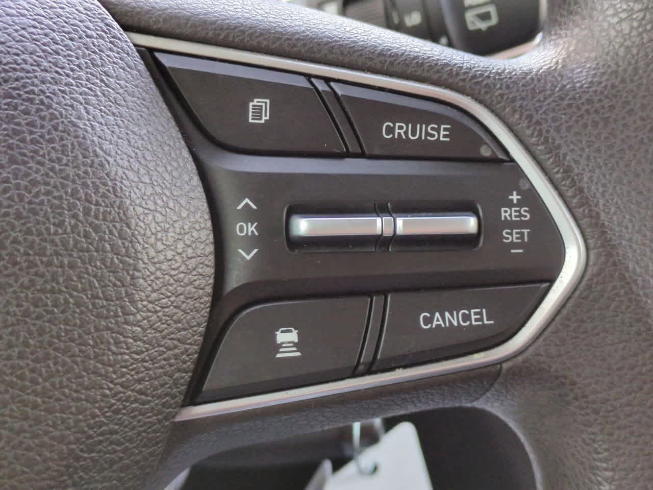 Thumbnail: 2020 Hyundai Santa Fe - 25