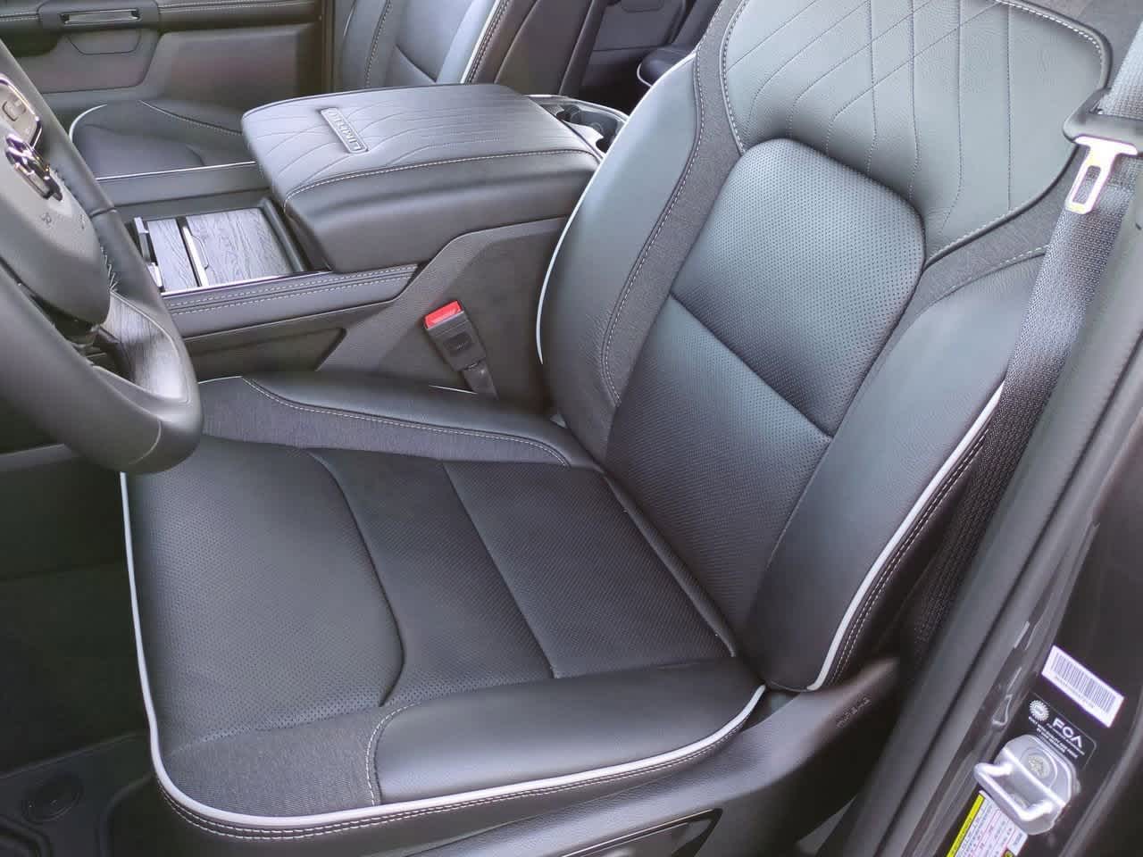 Thumbnail: 2026 RAM 1500 - 16