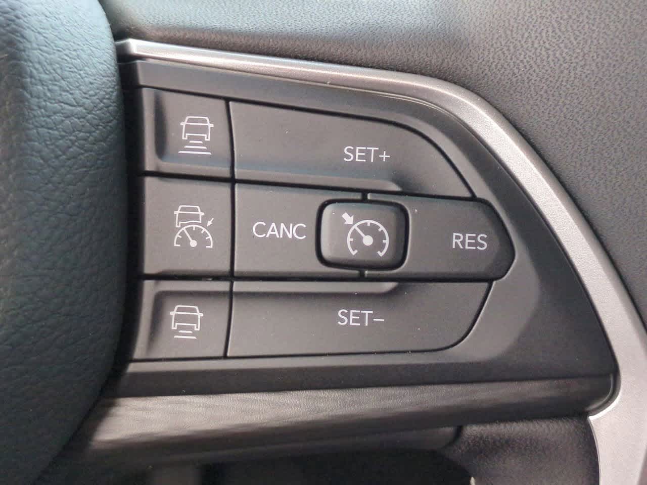 Thumbnail: 2025 Jeep Grand Cherokee - 26