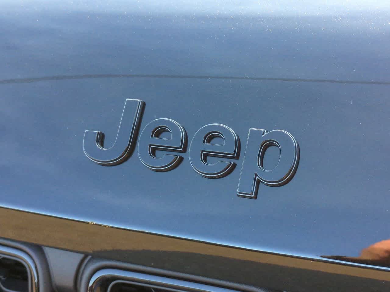 Thumbnail: 2025 Jeep Grand Cherokee - 12