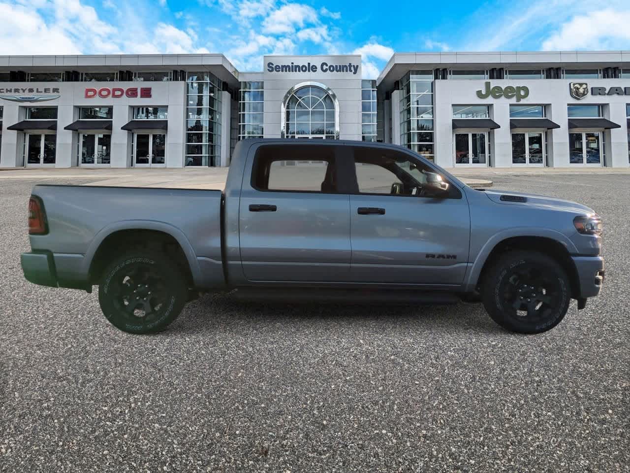 Thumbnail: 2026 RAM 1500 - 9