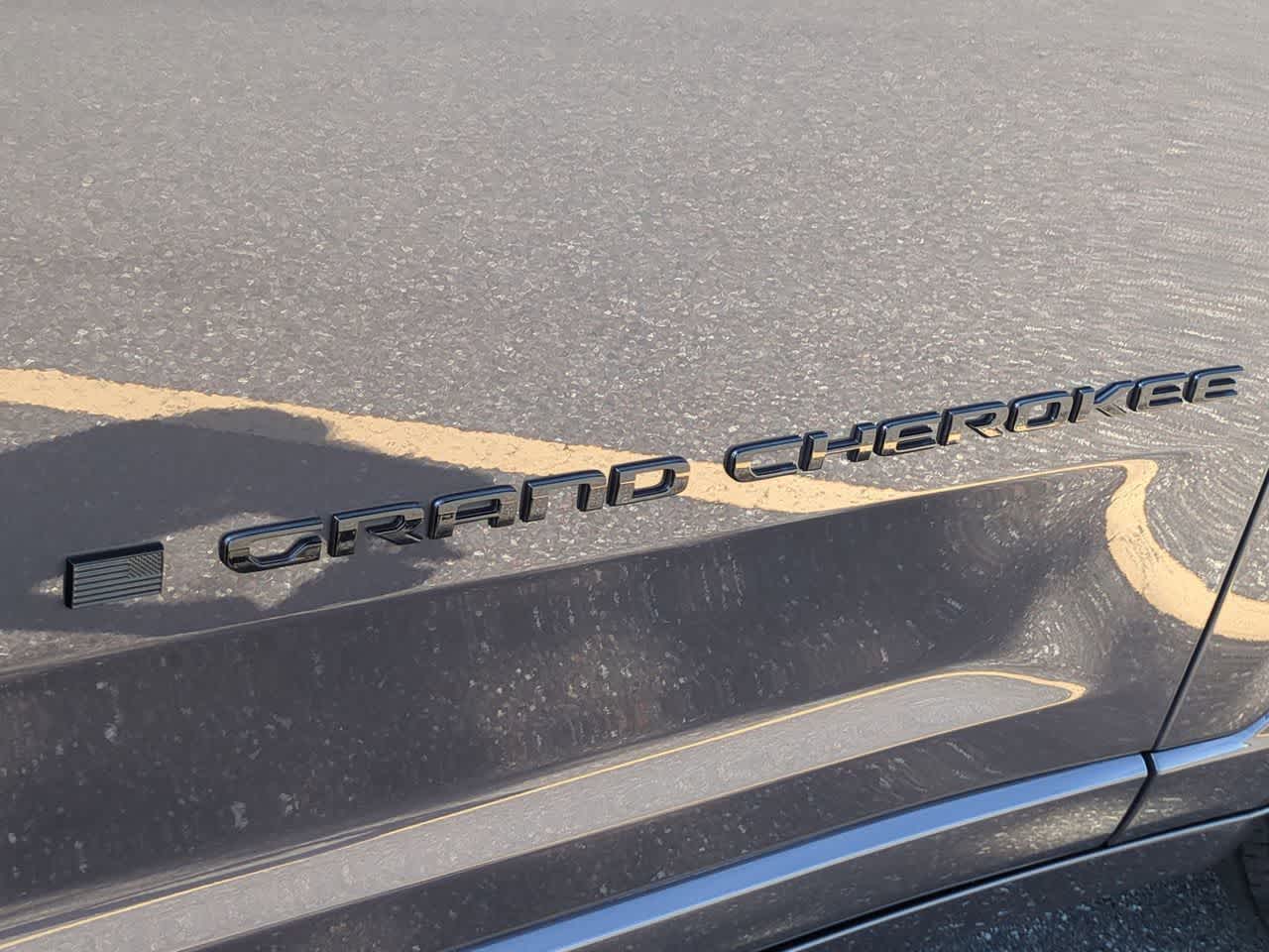 Thumbnail: 2026 Jeep Grand Cherokee L - 13