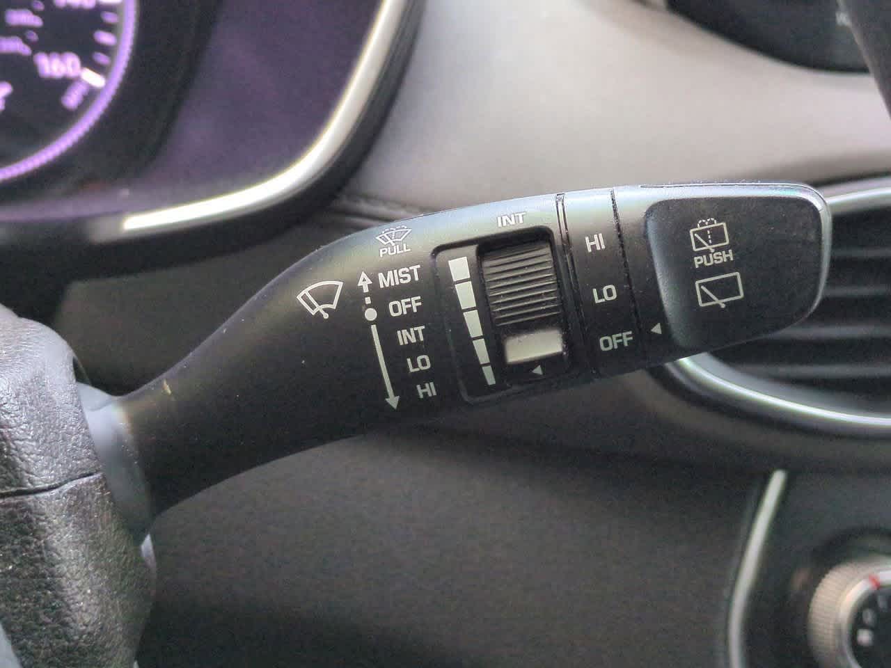 Thumbnail: 2019 Hyundai Santa Fe - 25