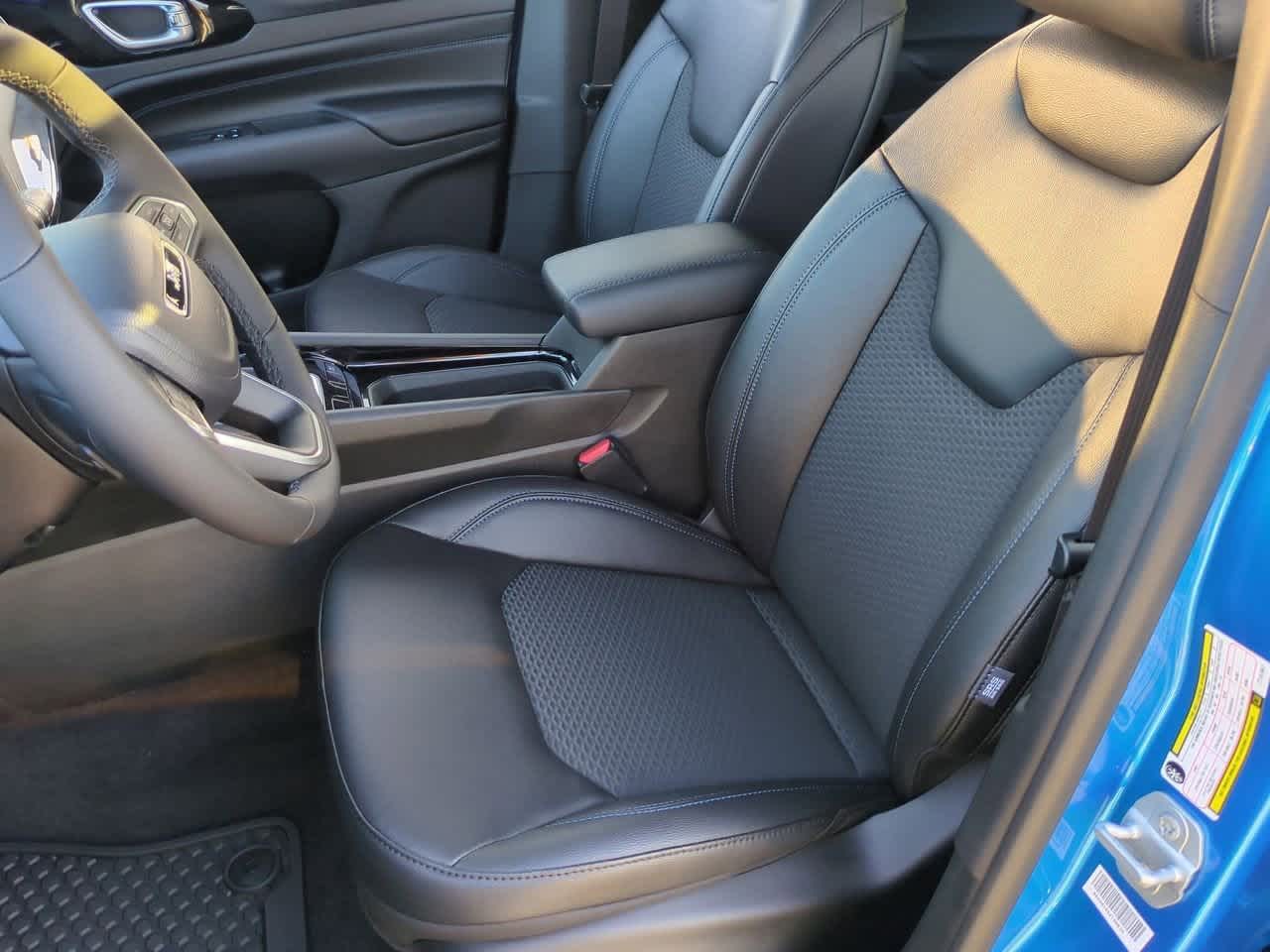 Thumbnail: 2026 Jeep Compass - 16