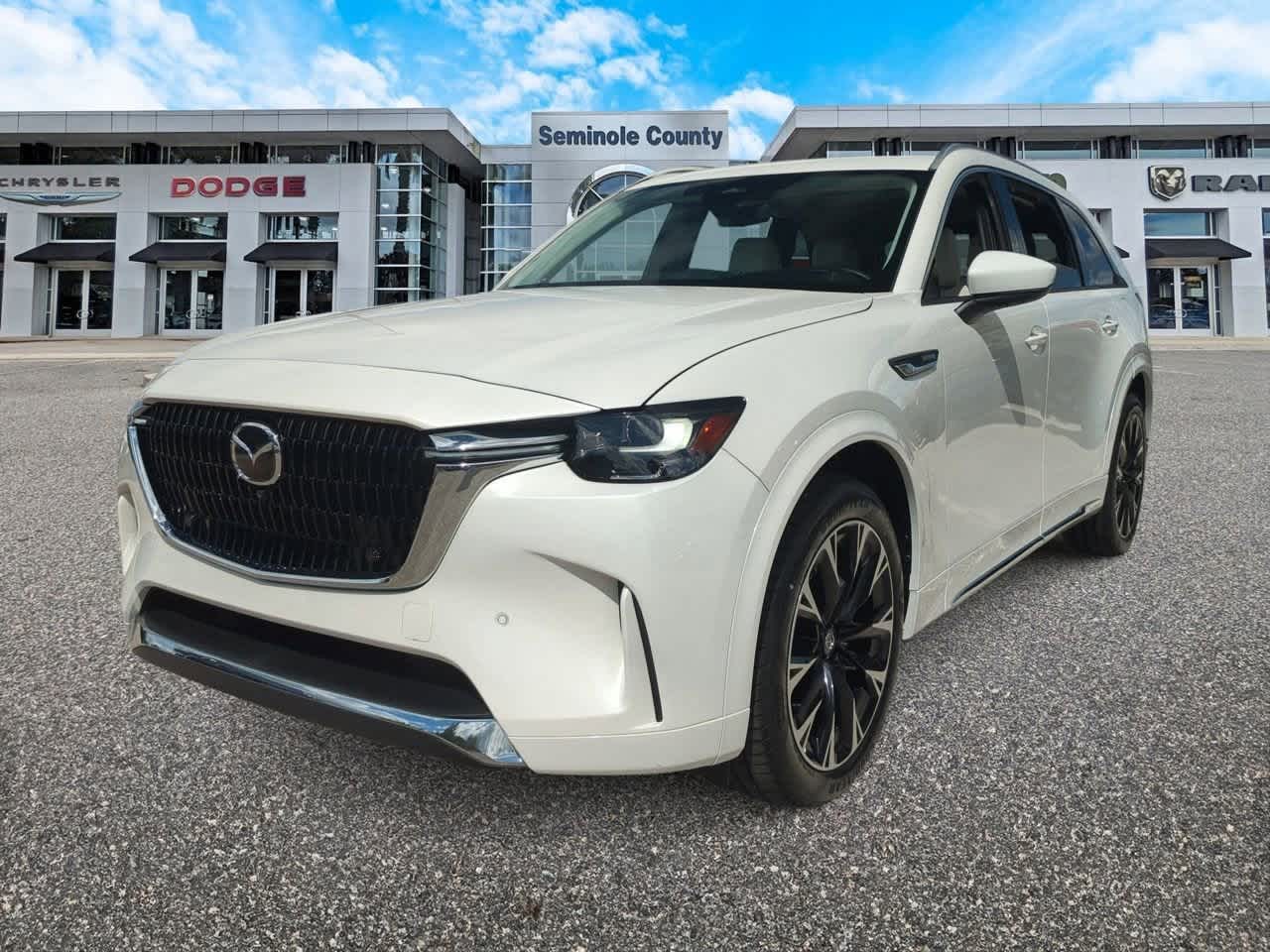 Thumbnail: 2024 Mazda CX-90 - 4