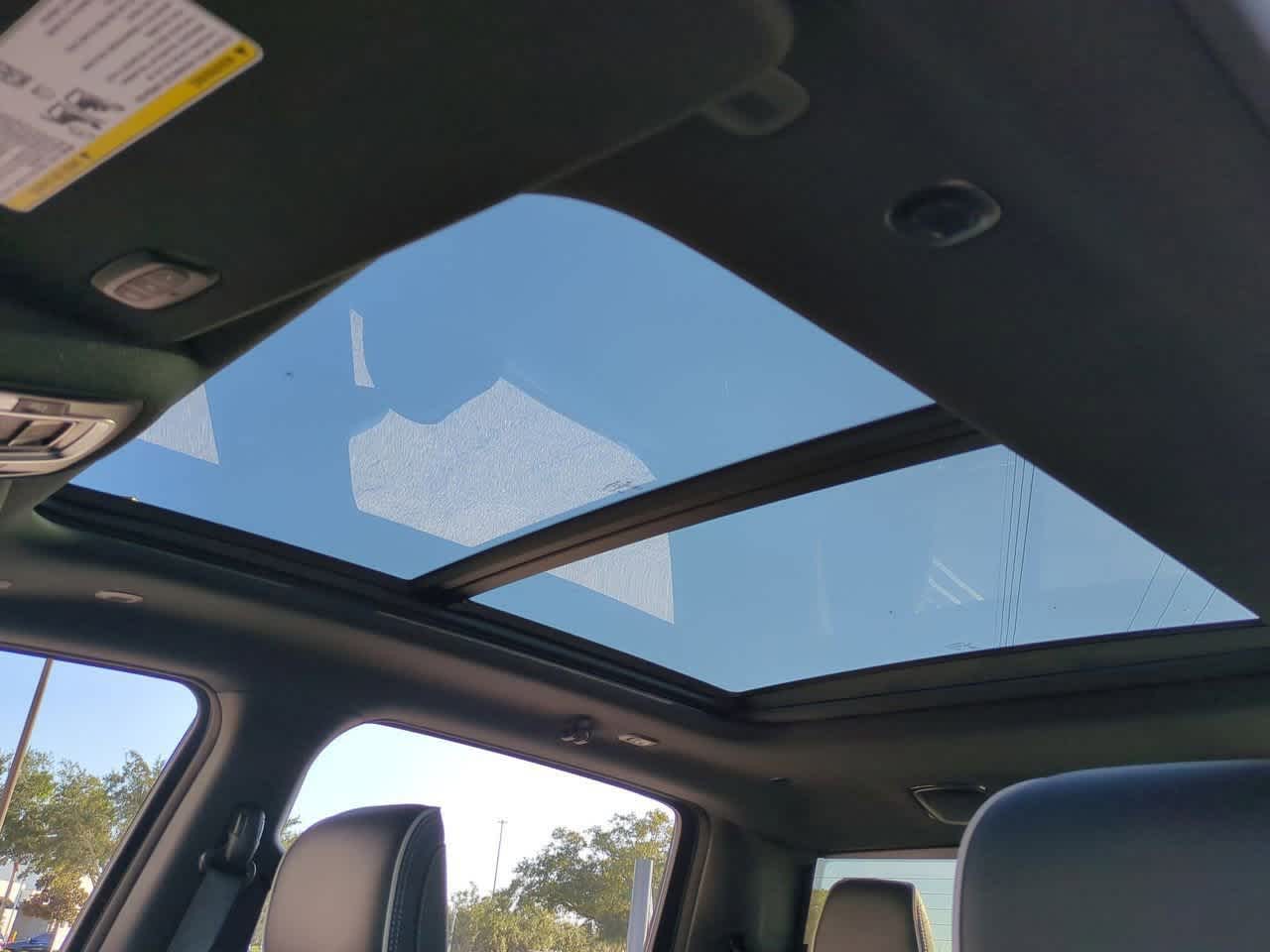 Thumbnail: 2026 RAM 1500 - 19