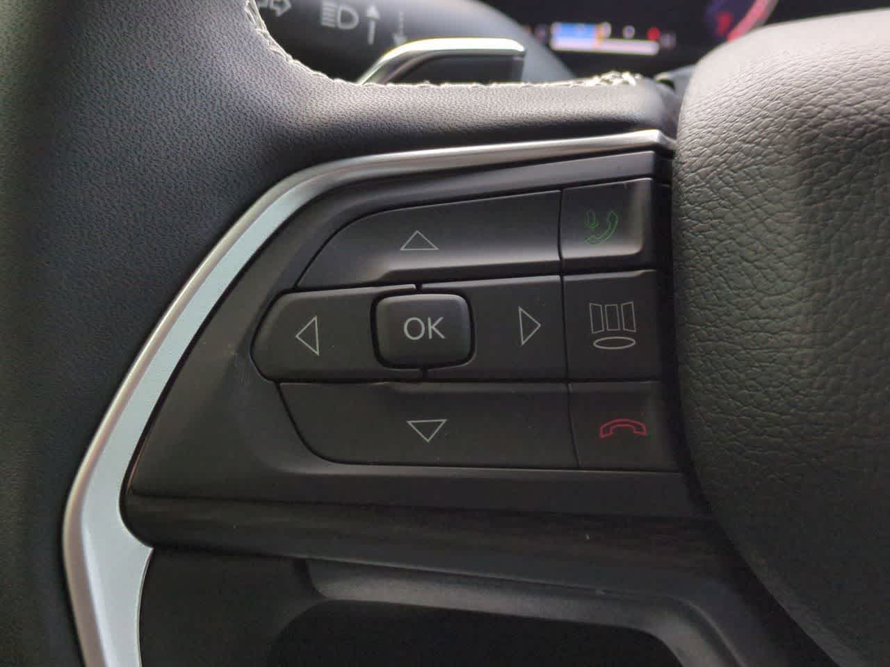 Thumbnail: 2025 Jeep Grand Cherokee L - 25