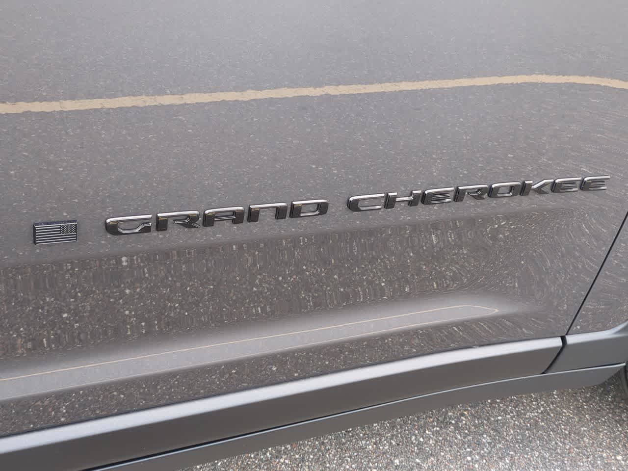 Thumbnail: 2026 Jeep Grand Cherokee - 13