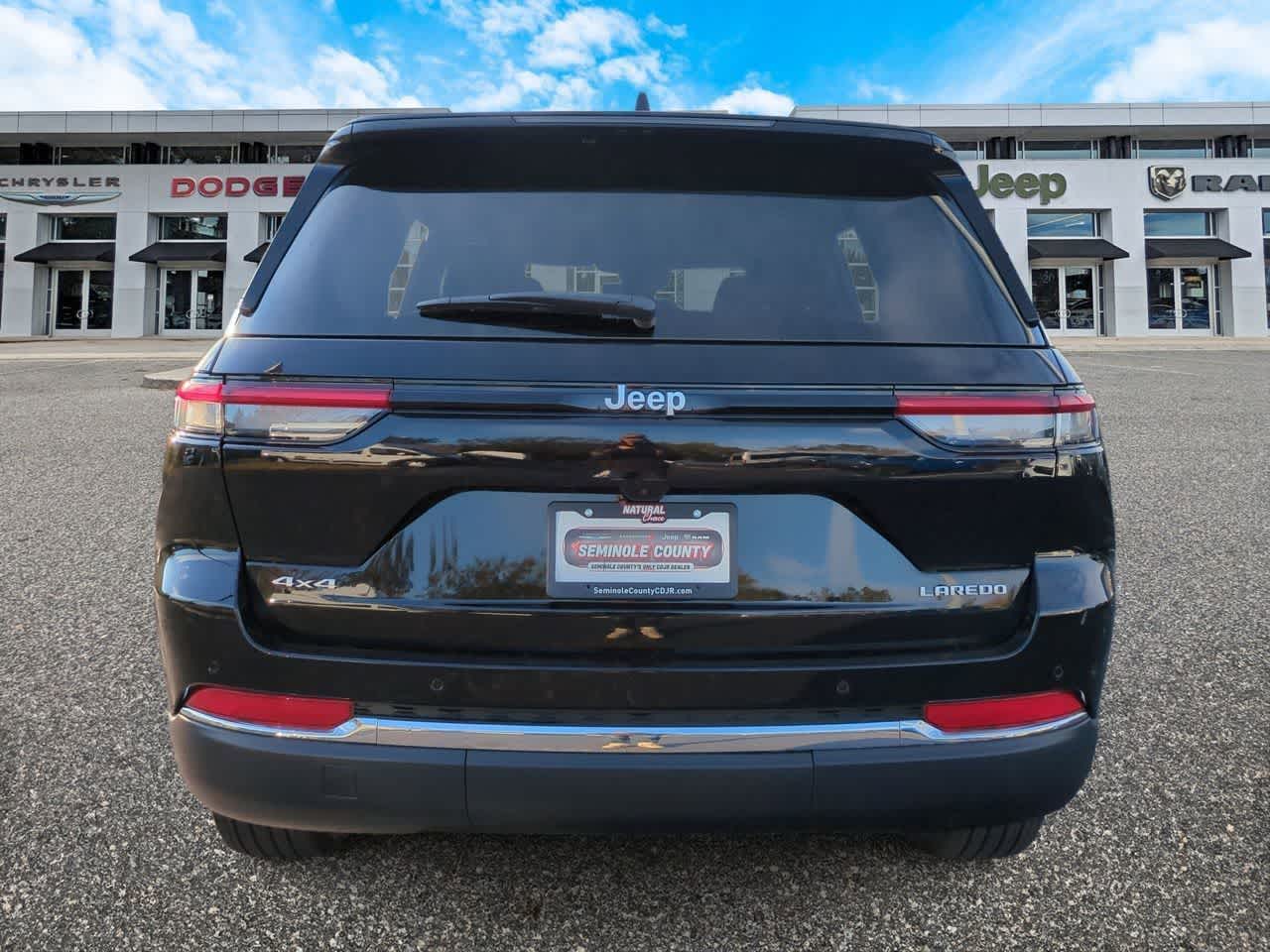 Thumbnail: 2025 Jeep Grand Cherokee - 7