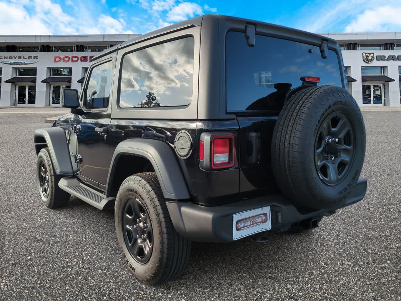 Thumbnail: 2026 Jeep Wrangler - 6