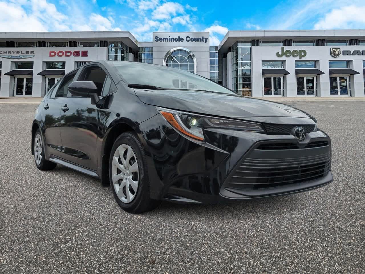 Thumbnail: 2025 Toyota Corolla - 2