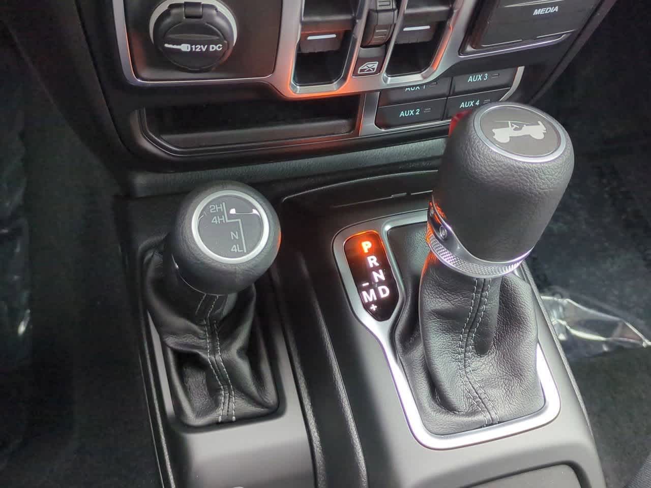 Thumbnail: 2026 Jeep Wrangler - 33