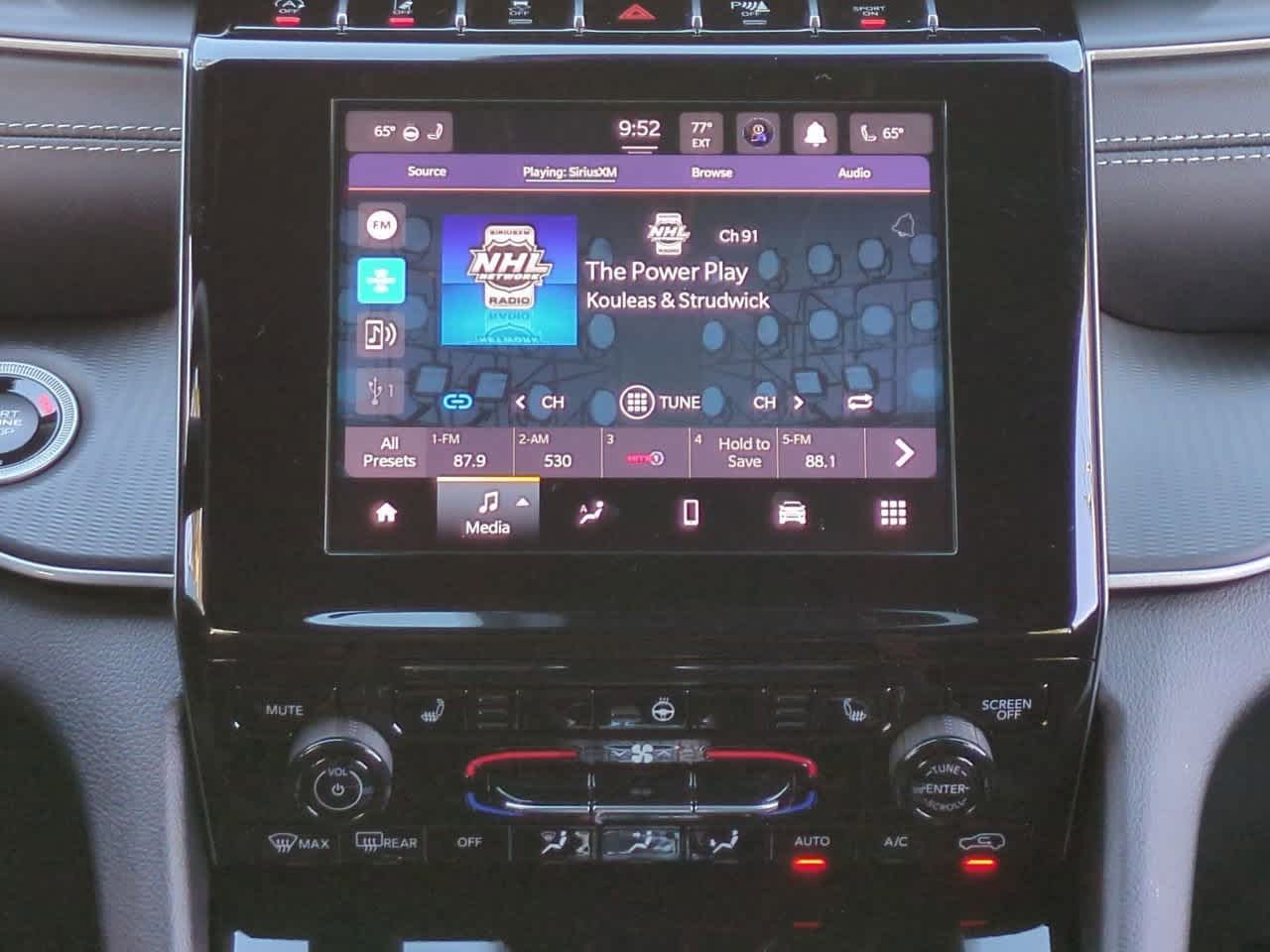 Thumbnail: 2025 Jeep Grand Cherokee - 28