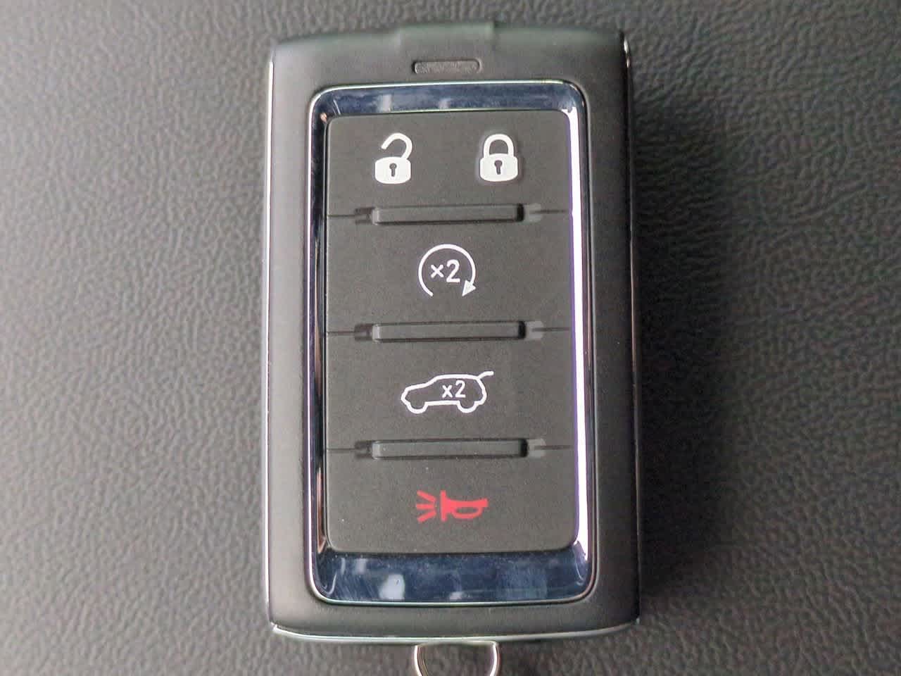 Thumbnail: 2025 Jeep Grand Cherokee L - 36