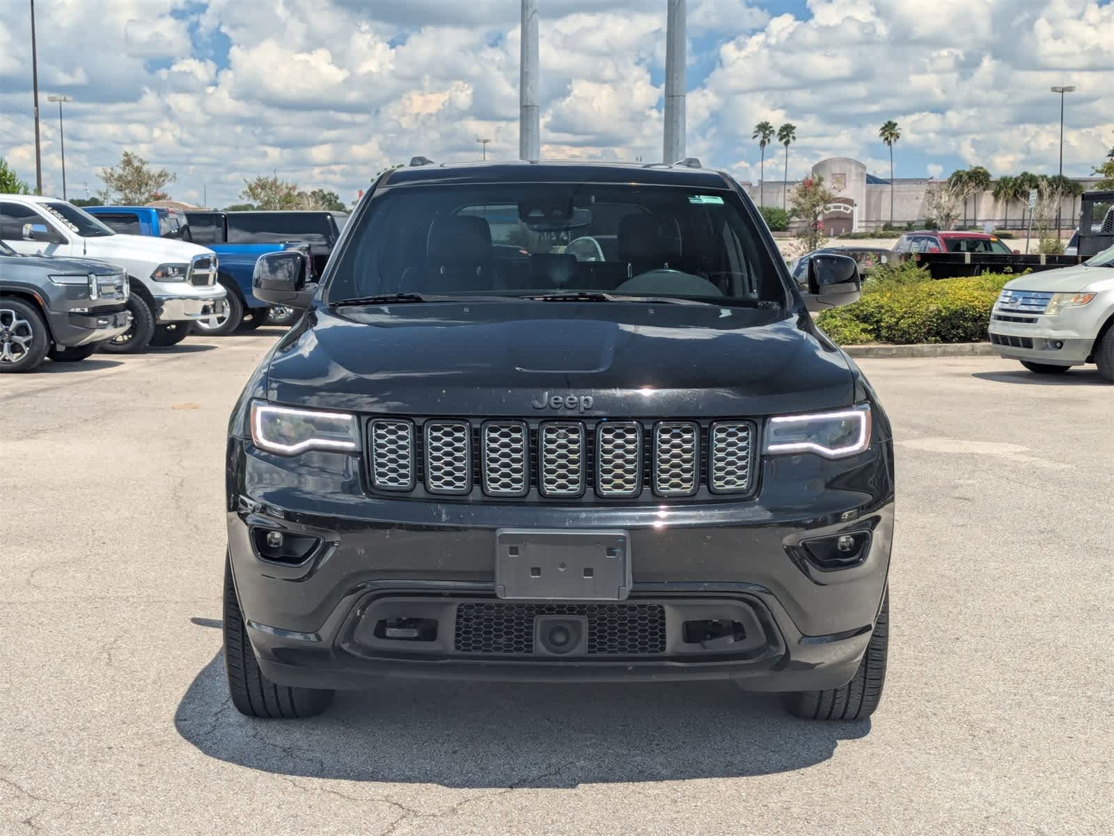 Thumbnail: 2020 Jeep Grand Cherokee - 2