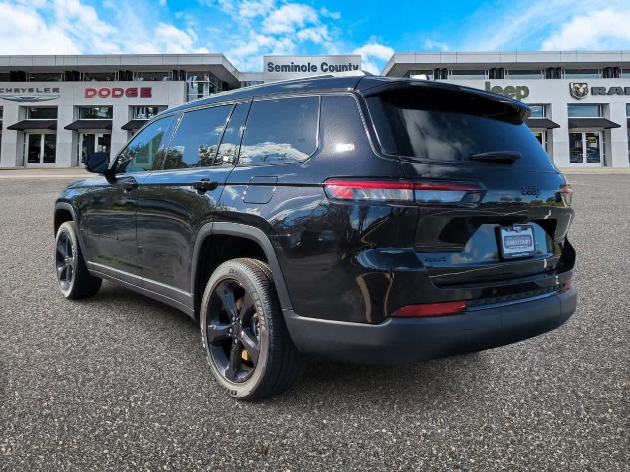 Thumbnail: 2025 Jeep Grand Cherokee L - 6