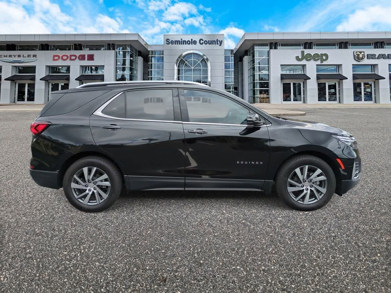 Thumbnail: 2024 Chevrolet Equinox - 9