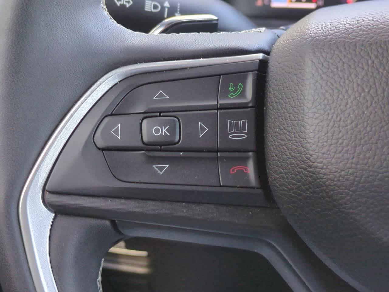 Thumbnail: 2024 Jeep Grand Cherokee - 25