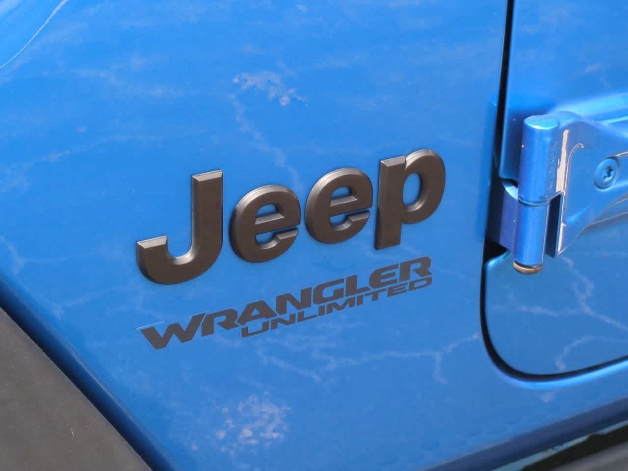 Thumbnail: 2022 Jeep Wrangler - 13