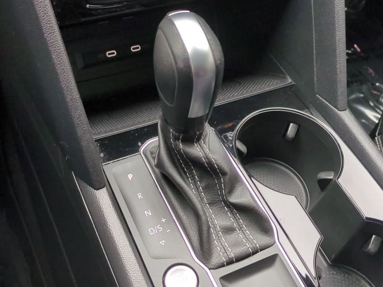 Thumbnail: 2023 Volkswagen Atlas - 32