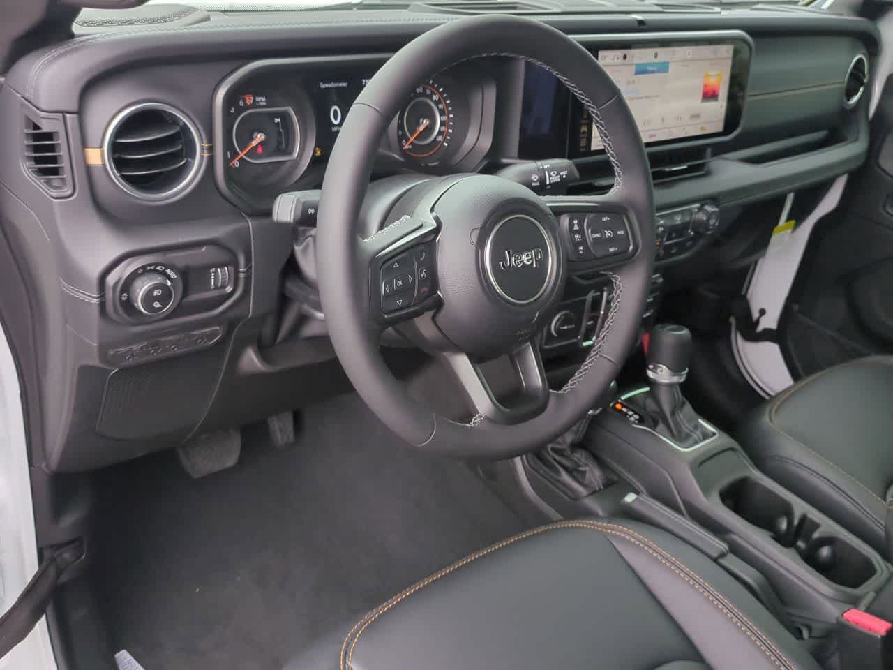 Thumbnail: 2026 Jeep Gladiator - 10