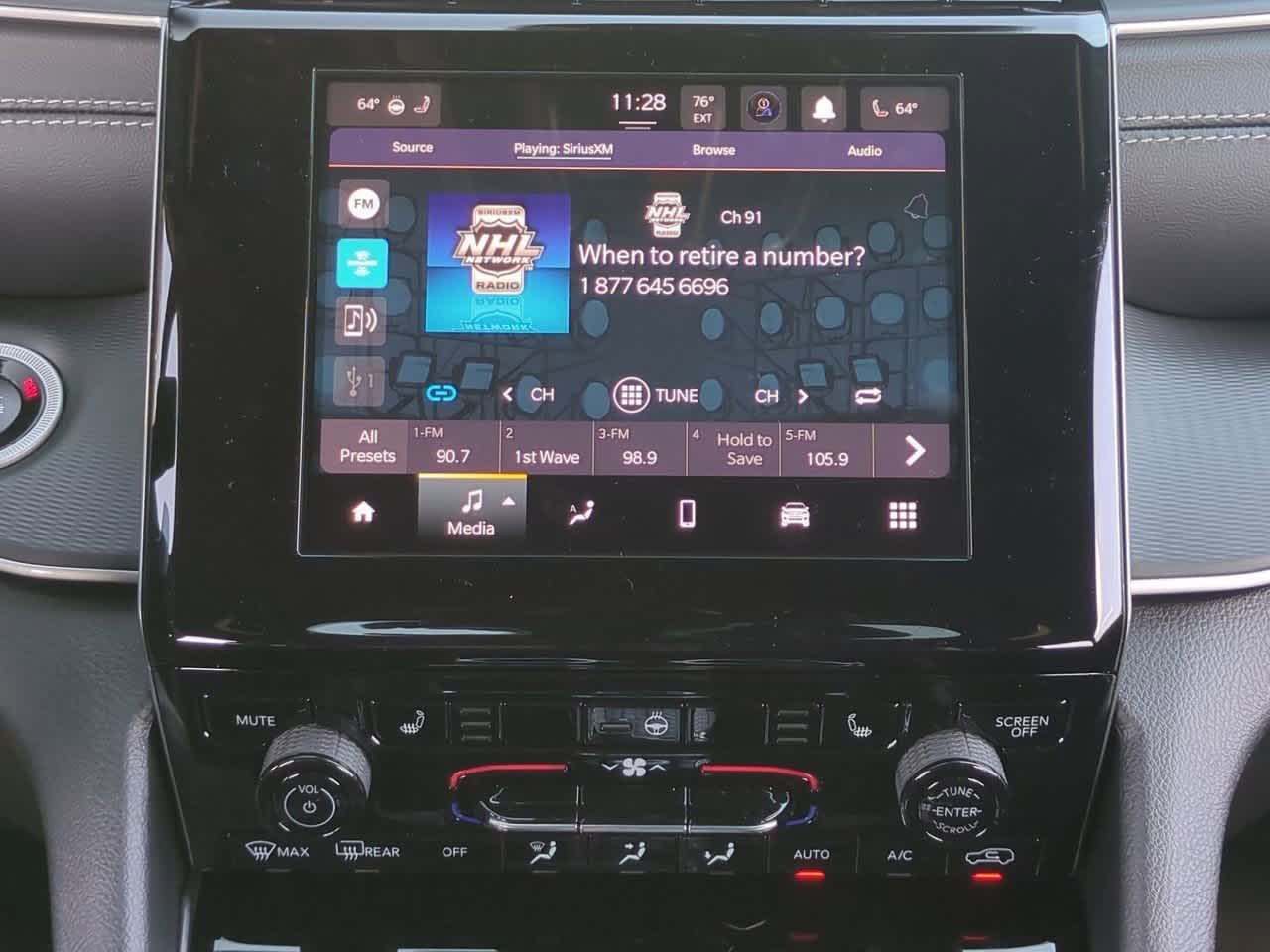 Thumbnail: 2025 Jeep Grand Cherokee - 28