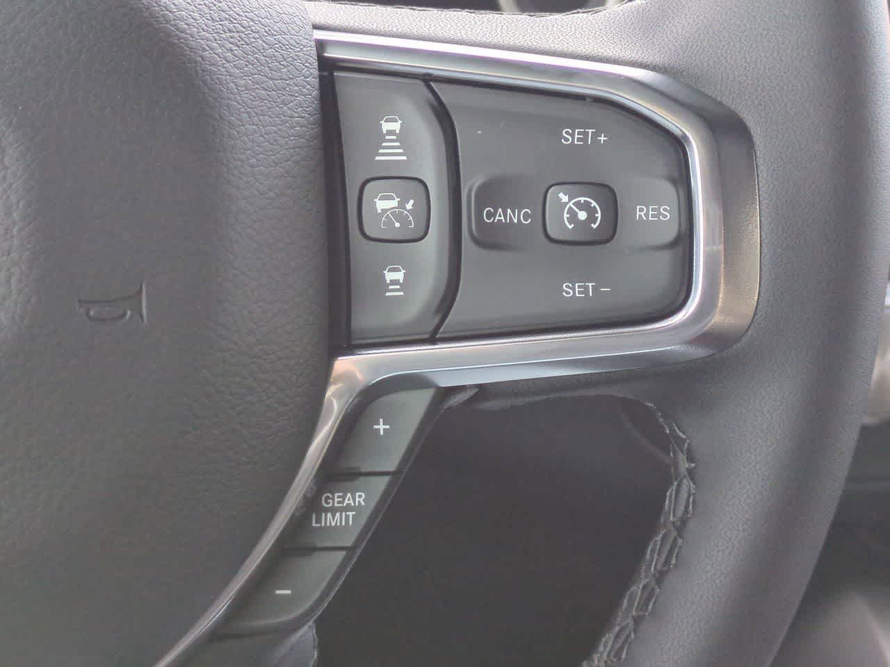 Thumbnail: 2026 RAM 1500 - 26