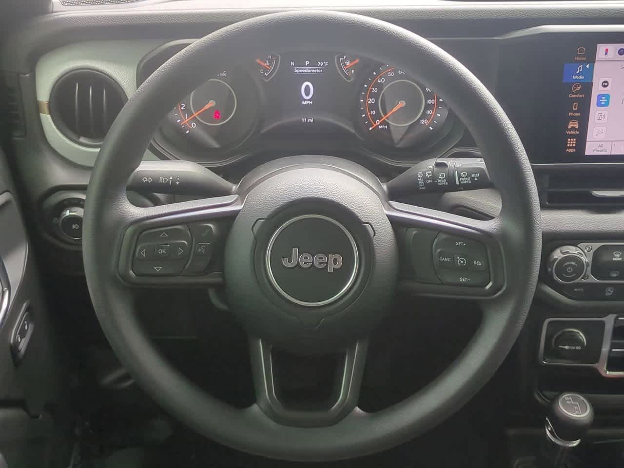 Thumbnail: 2025 Jeep Wrangler - 23