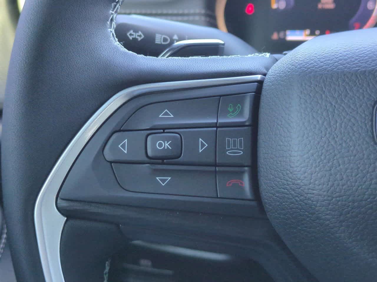 Thumbnail: 2025 Jeep Grand Cherokee L - 25