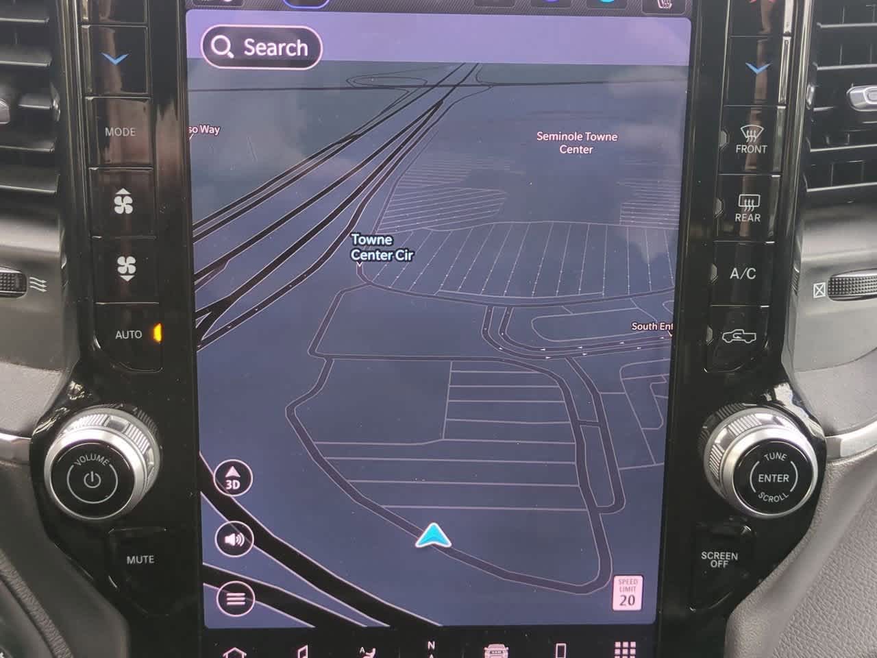 Thumbnail: 2025 RAM 1500 - 29