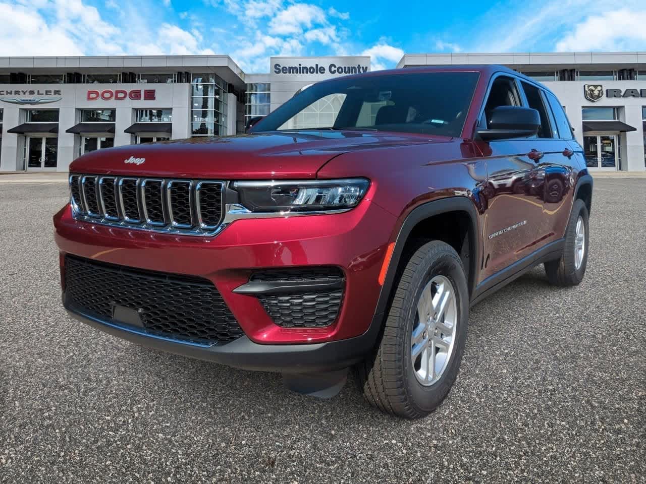 Thumbnail: 2025 Jeep Grand Cherokee - 4