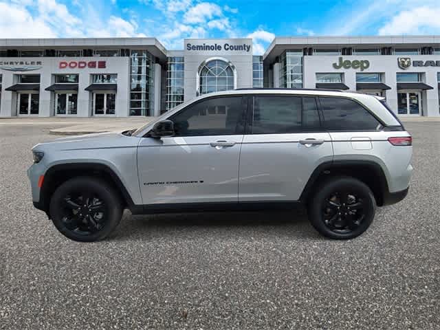 Thumbnail: 2025 Jeep Grand Cherokee - 5