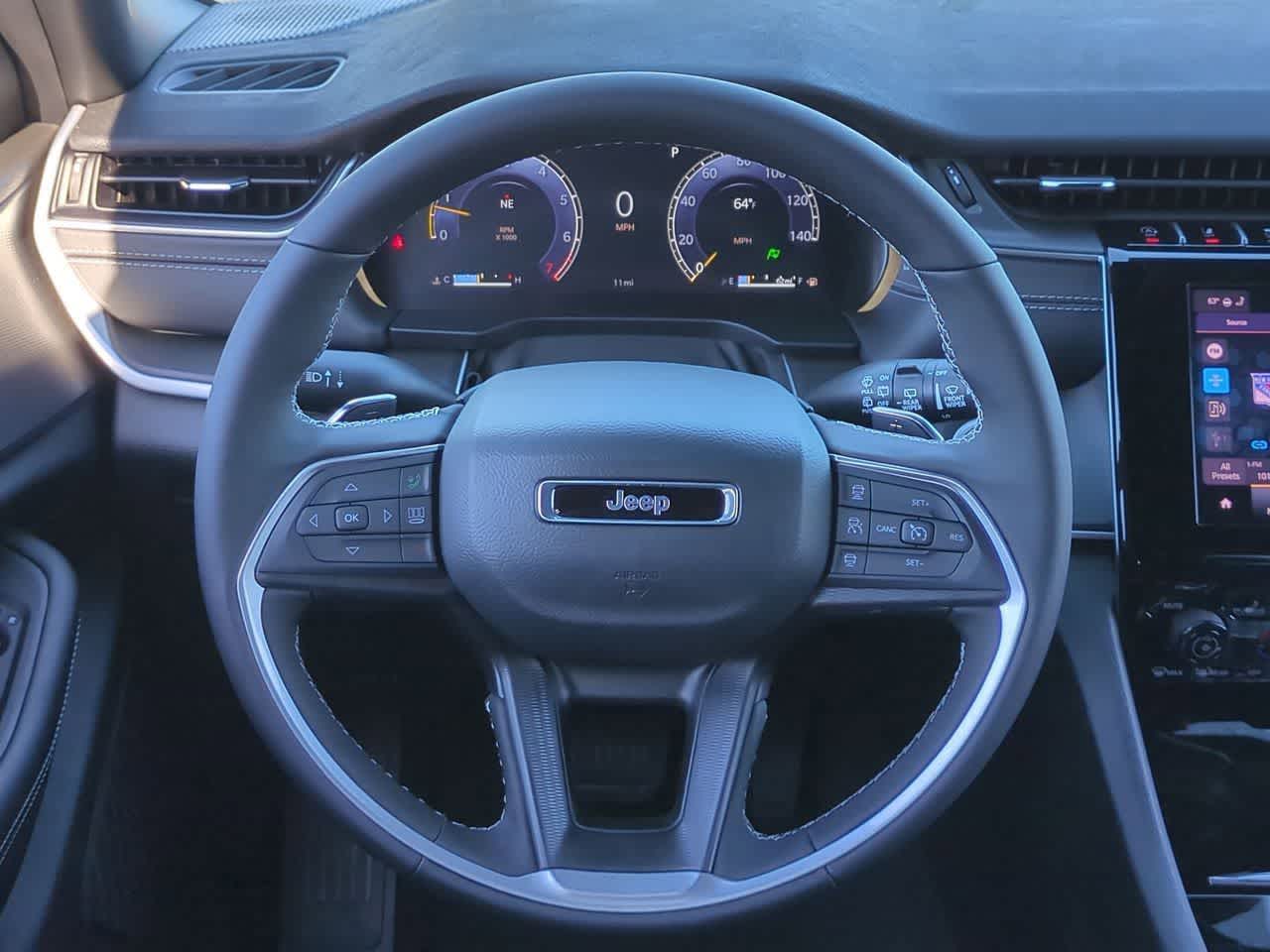 Thumbnail: 2025 Jeep Grand Cherokee - 24