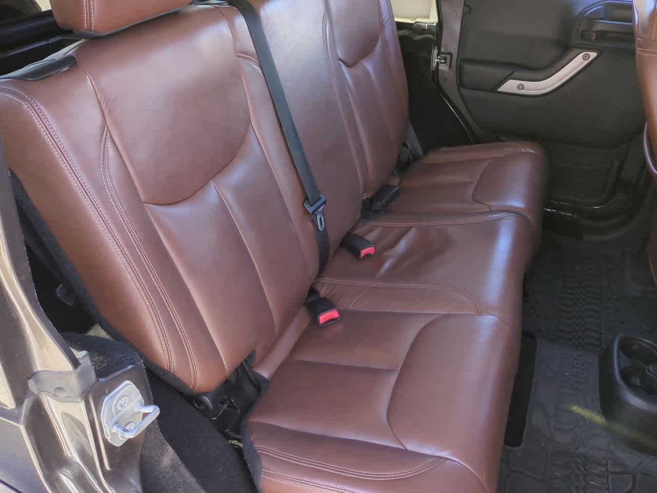 Thumbnail: 2017 Jeep Wrangler - 21