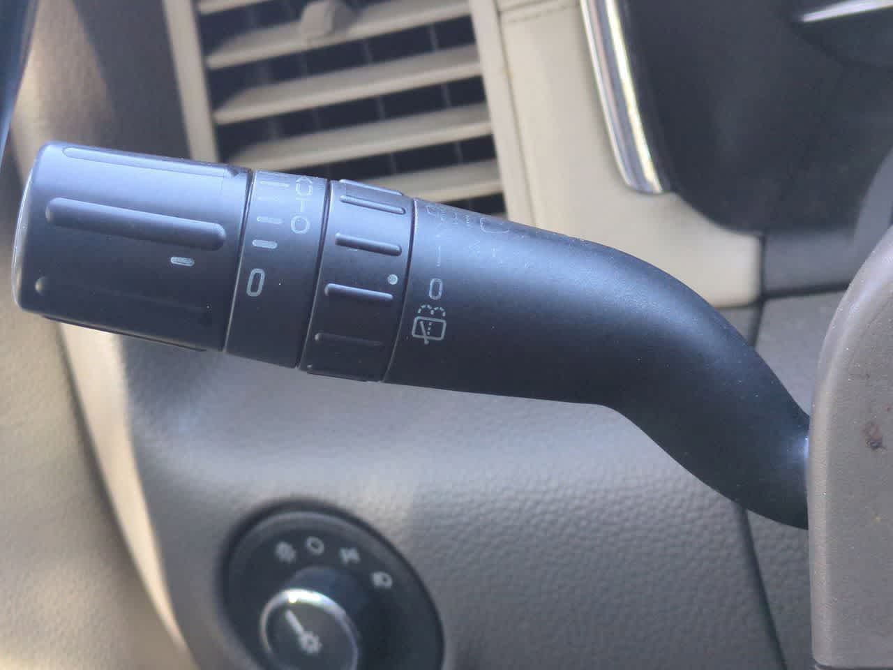 Thumbnail: 2017 Lincoln Navigator L - 28