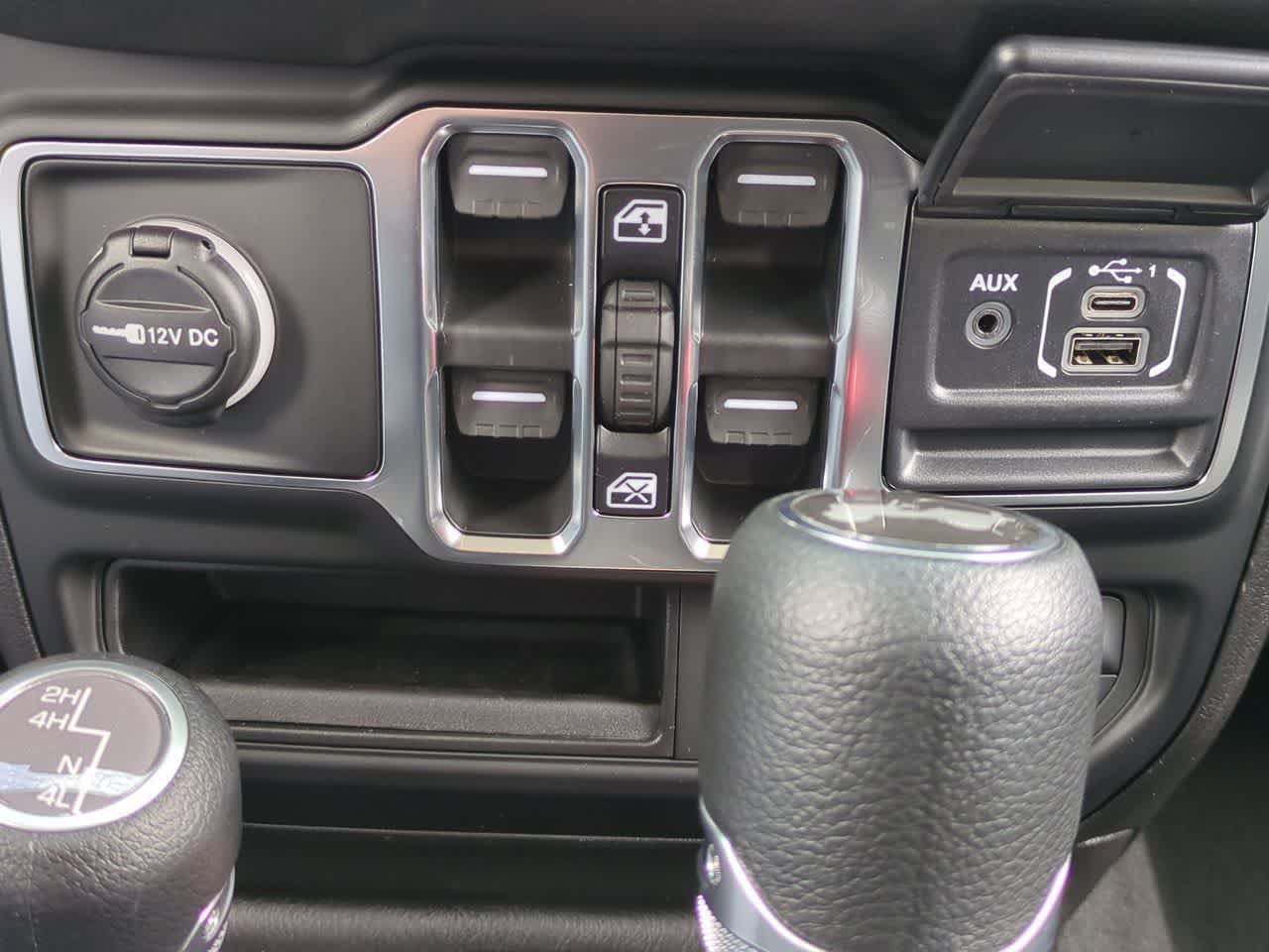 Thumbnail: 2026 Jeep Wrangler - 30