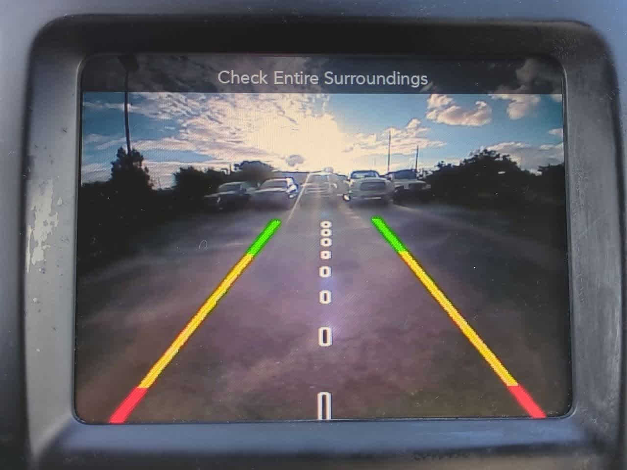 Thumbnail: 2015 Jeep Cherokee - 30