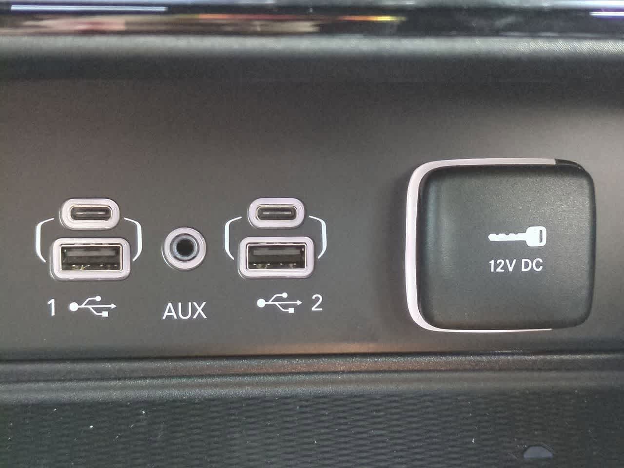 Thumbnail: 2025 Jeep Grand Cherokee - 32