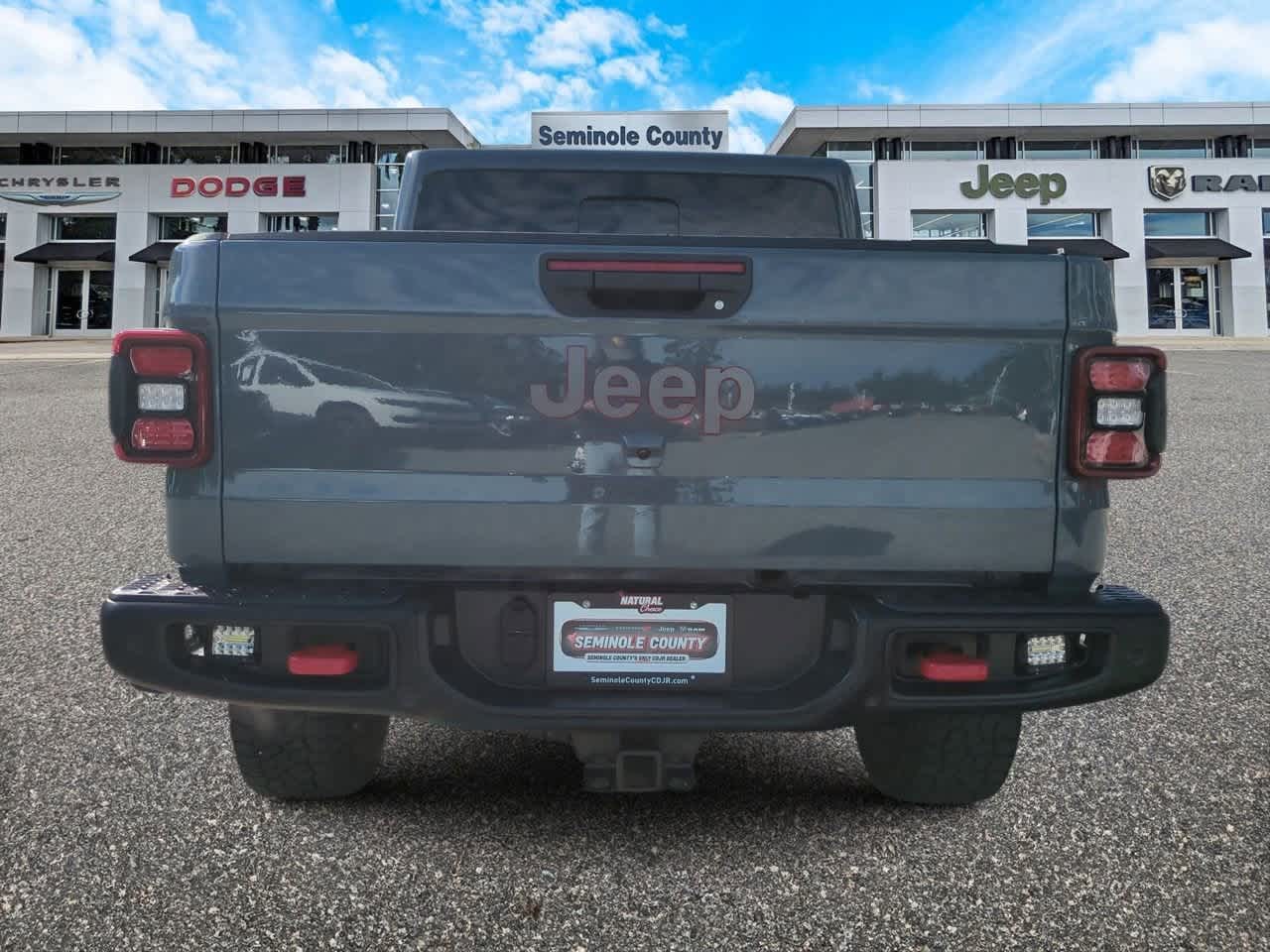 Thumbnail: 2024 Jeep Gladiator - 7