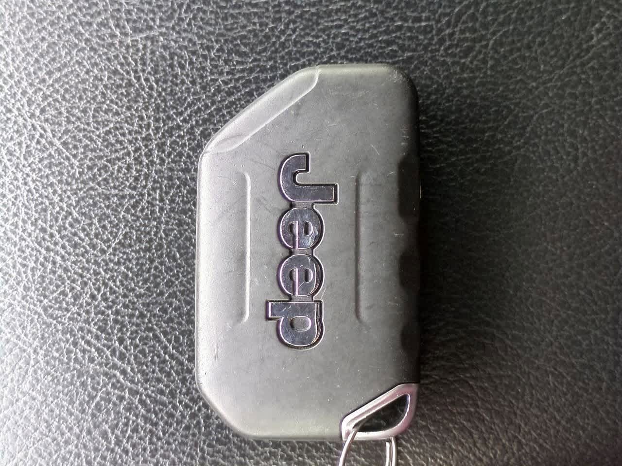 Thumbnail: 2021 Jeep Wrangler - 35