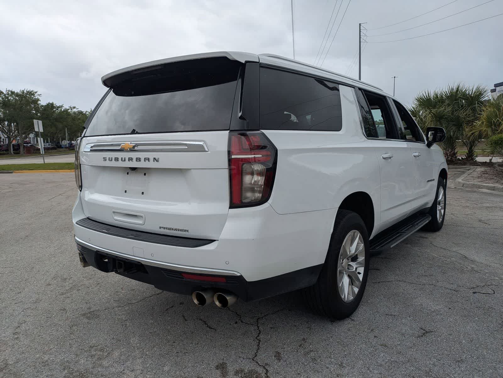 Thumbnail: 2024 Chevrolet Suburban - 4