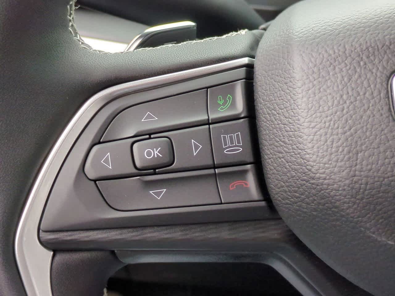 Thumbnail: 2025 Jeep Grand Cherokee - 25