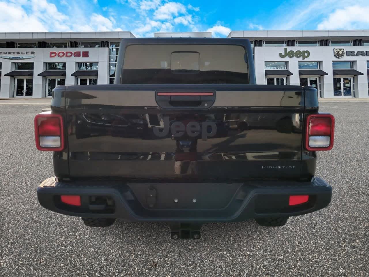 Thumbnail: 2025 Jeep Gladiator - 7