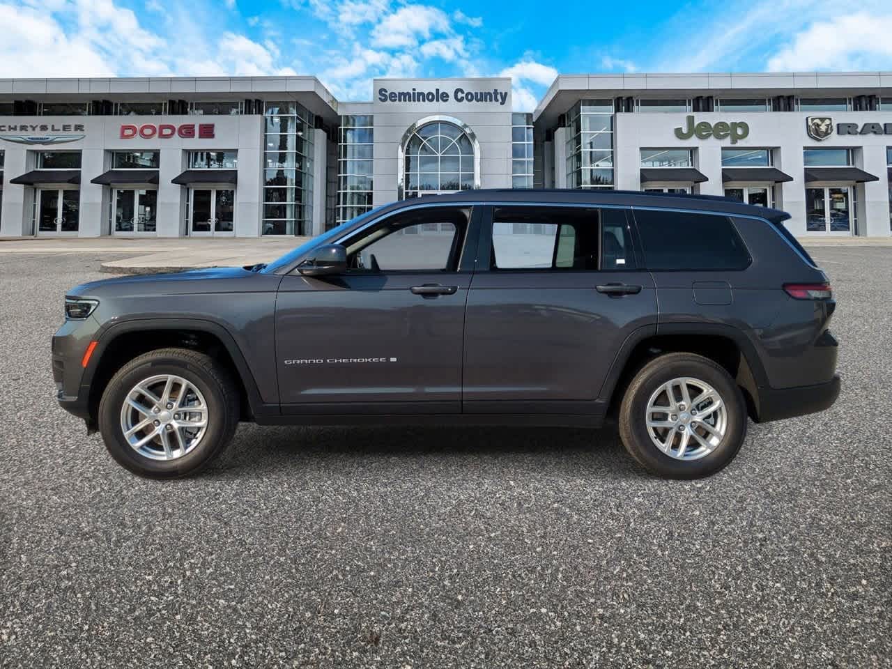 Thumbnail: 2025 Jeep Grand Cherokee L - 5