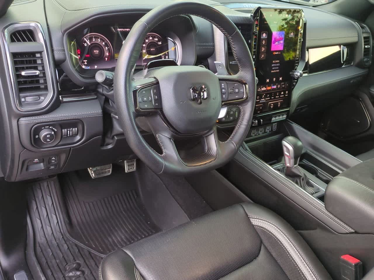 Thumbnail: 2025 RAM 1500 - 10