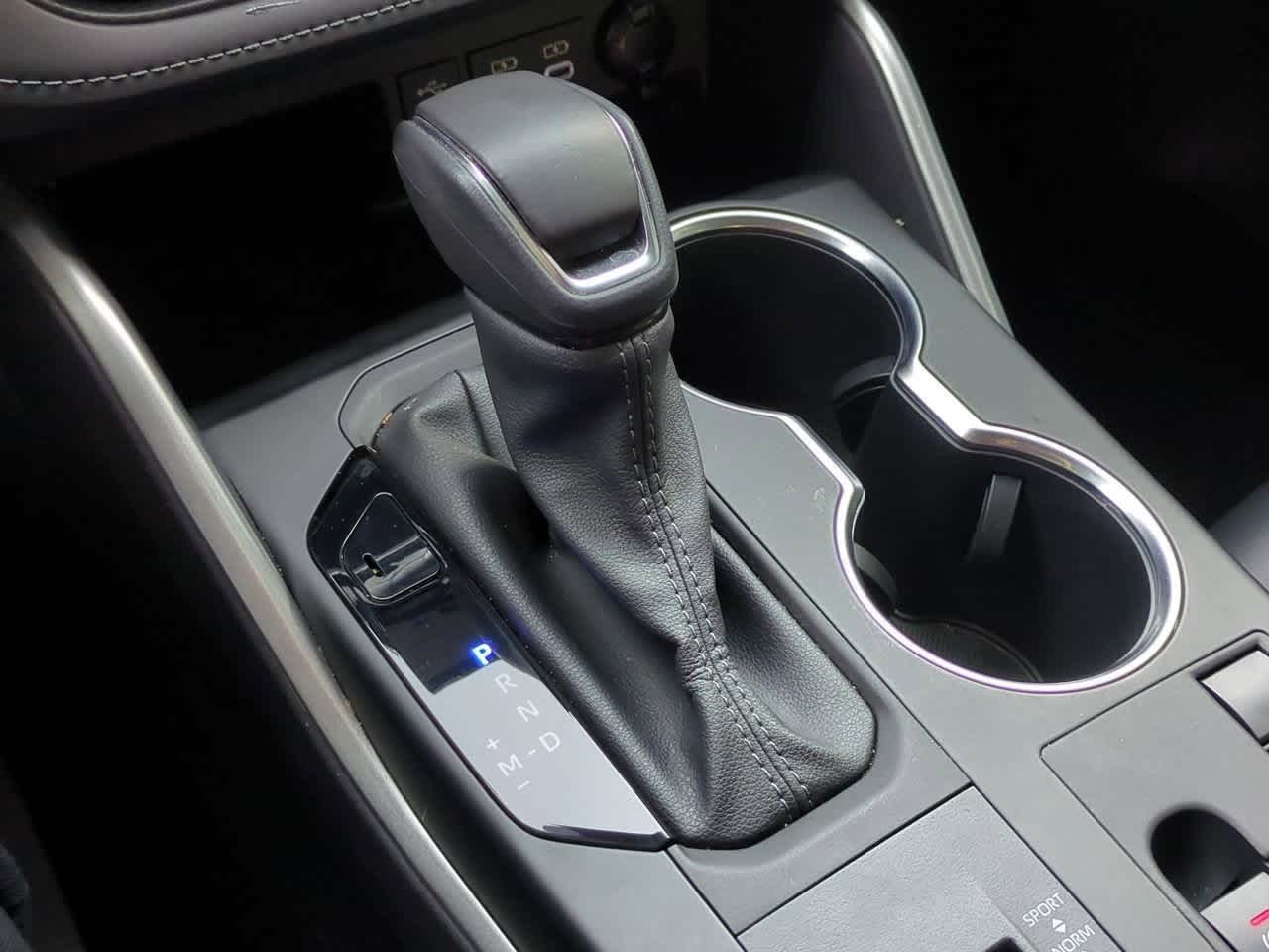 Thumbnail: 2024 Toyota Highlander - 33