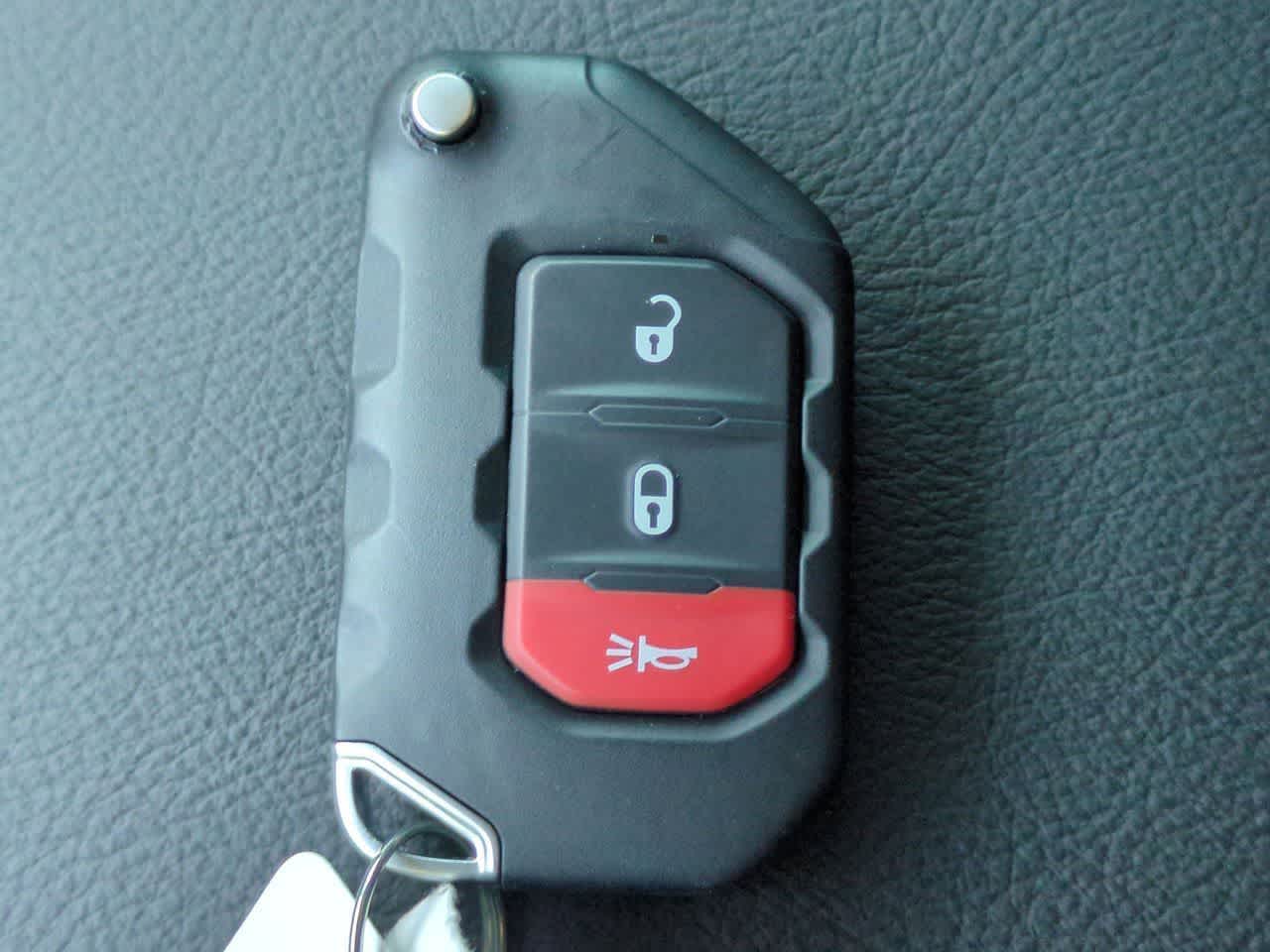 Thumbnail: 2026 Jeep Wrangler - 36