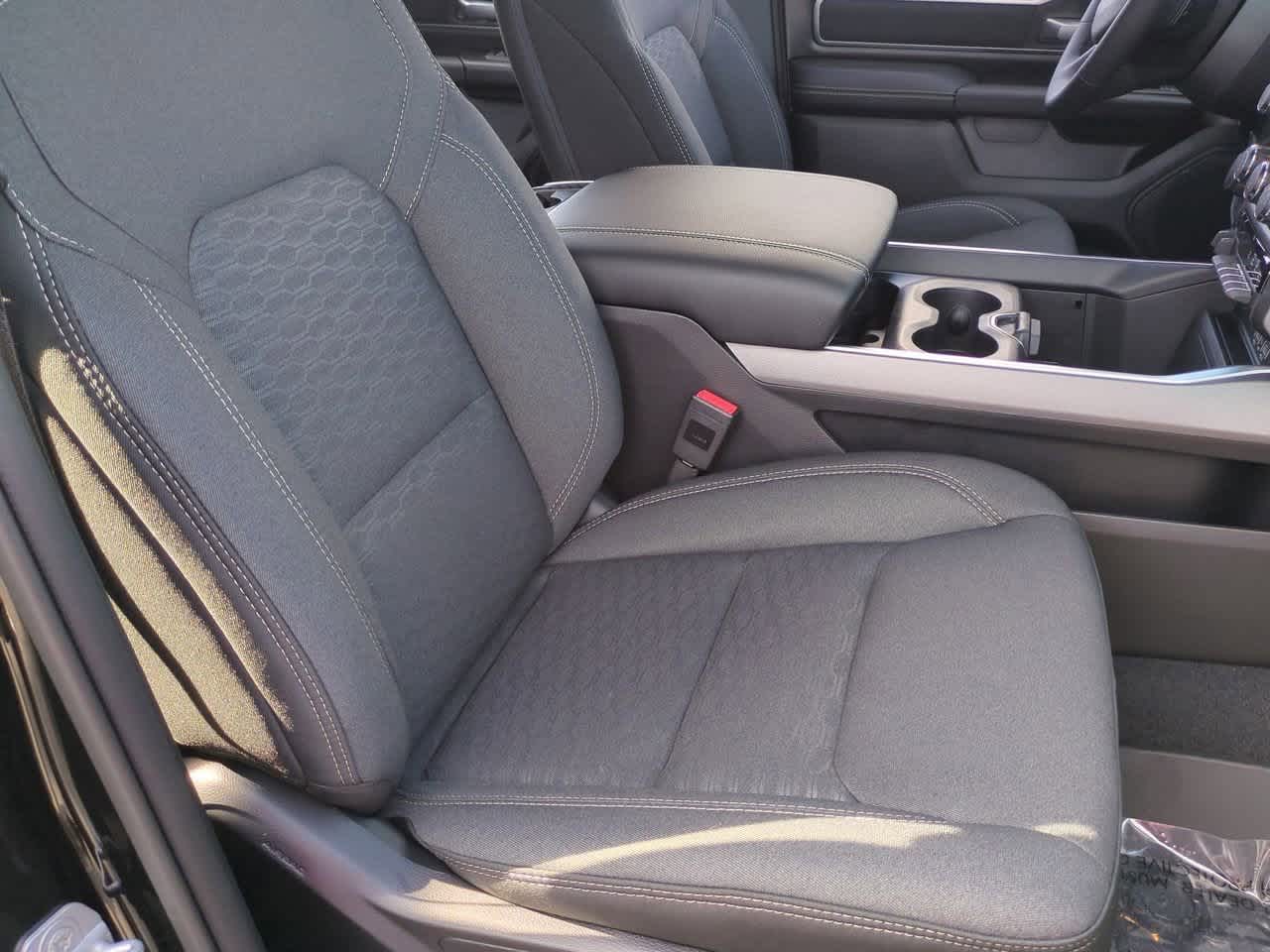 Thumbnail: 2026 RAM 1500 - 21