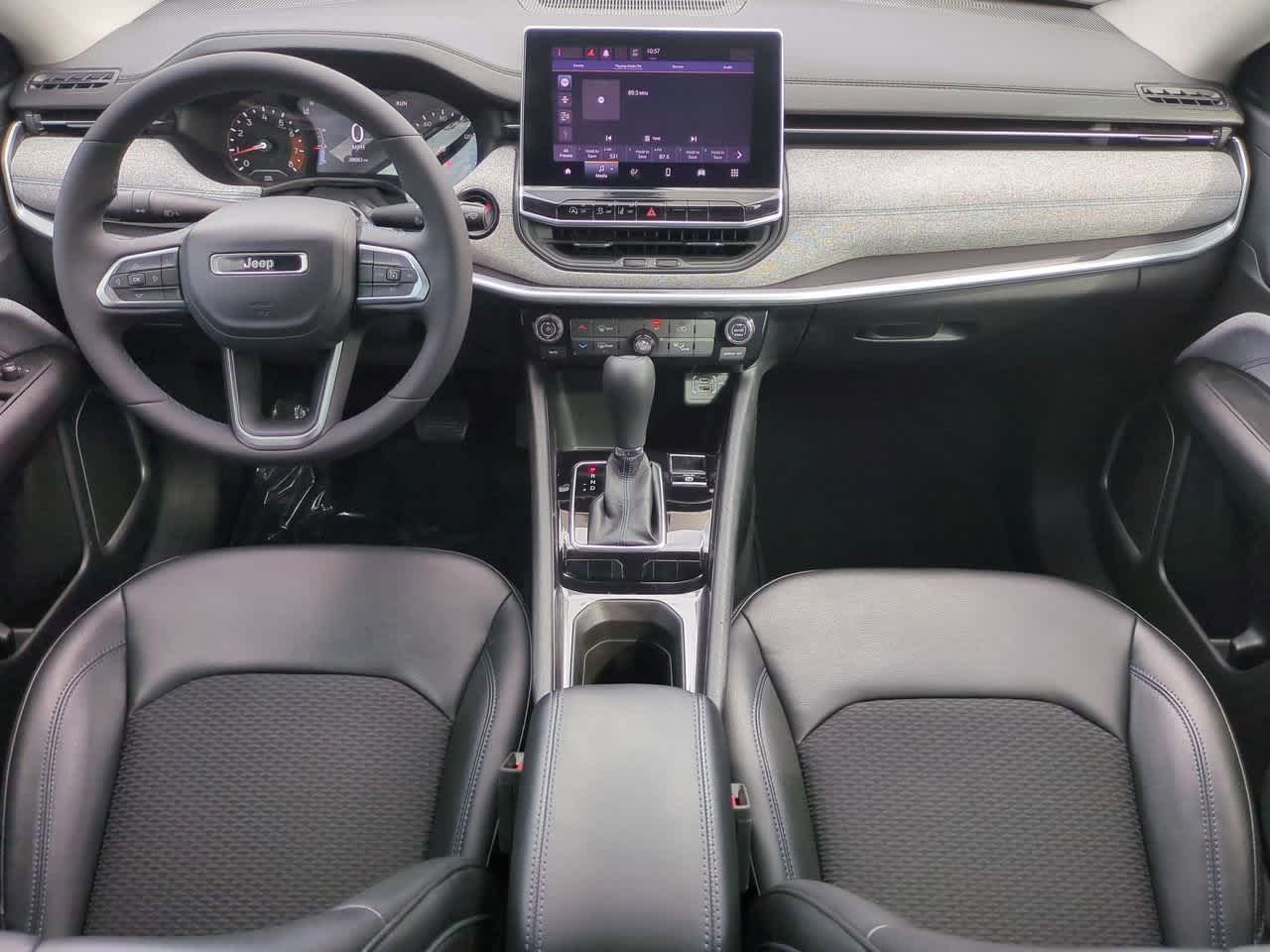 Thumbnail: 2022 Jeep Compass - 16