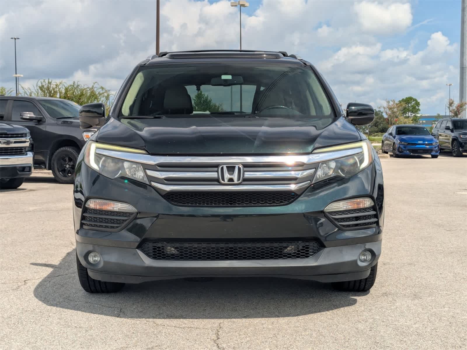 Thumbnail: 2016 Honda Pilot - 2